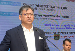 সরকারি কর্মকর্তা-কর্মচারীদের দেশপ্রেম ও সততার সাথে দায়িত্ব পালন করতে হবে : স্বরাষ্ট্রমন্ত্রী