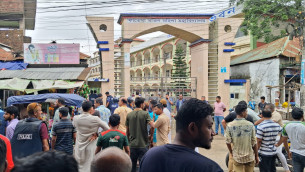 চরফ্যাশনে পরীক্ষা কেন্দ্রে হামলা ভাংচুরের অভিযোগে মামলা