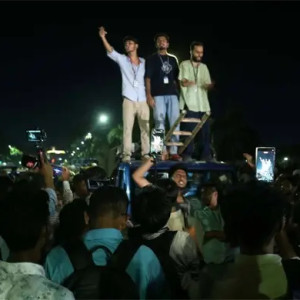 বুধবার পদার্থবিজ্ঞানসহ ৫ বিষয়ের পরীক্ষা, পড়ার টেবিলে নেই পরীক্ষার্থীরা