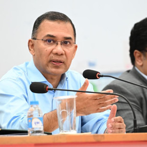সরকার উদ্যোক্তাদের পাশে রয়েছে: প্রধানমন্ত্রী
