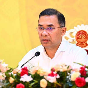 নিরাপত্তার কড়াকড়িতে জনগণ যেন সরকারপ্রধান থেকে দূরে সরে না যায়: প্রধানমন্ত্রী