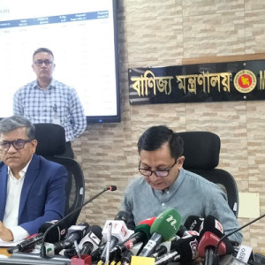 এ অর্থবছরে ৬৩.৪ বিলিয়ন ডলার রপ্তানির লক্ষ্যমাত্রা