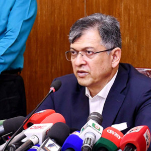 শিক্ষা ব্যবস্থাকে বিশ্বমানের পর্যায়ে উন্নীত করতে কাজ করছে সরকার : সালাহউদ্দিন