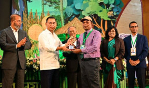জাতীয় পরিবেশ পদক পেলেন ৩ ব্যক্তি ও ৩ প্রতিষ্ঠান