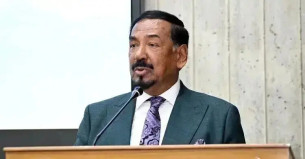 রোববার স্মৃতিসৌধ ও জিয়া-খালেদার সমাধিতে শ্রদ্ধা ভারপ্রাপ্ত রাষ্ট্রপতির