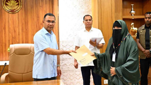 চাকরি পেলেন জুলাইয়ের শহীদ ও আহত পরিবারের ১০ সদস্য