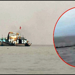 ভোলার মেঘনায় ভয়াবহ ড্রেজারডুবি ৩ জন উদ্ধার নিখোঁজ-১