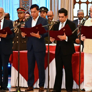 মন্ত্রিসভায় নতুন ৪ মন্ত্রী ও ২ প্রতিমন্ত্রীদের দপ্তর বণ্টন ও রদবদল করে প্রজ্ঞাপন জারি