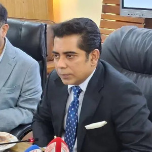 সংবাদ মাধ্যমকে নিয়ন্ত্রণ নয়, সহযোগিতার মাধ্যমে এগিয়ে নিতে চাই : তথ্যমন্ত্রী