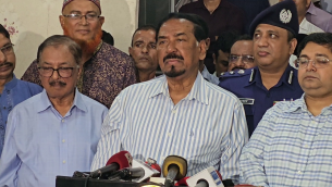 ভারতের সঙ্গে সমমর্যাদার ভিত্তিতে সম্পর্ক চায় বাংলাদেশ : স্পিকার হাফিজ উদ্দিন আহমেদ
