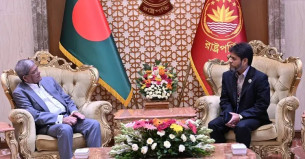বেকারত্ব তৈরি করে এমন শিক্ষা ব্যবস্থা থেকে বেরিয়ে আসতে হবে: রাষ্ট্রপতি