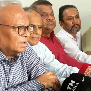 লংমার্চ রাজপথের ষড়যন্ত্র, গণতন্ত্র বিনষ্টের চেষ্টা: রিজভী