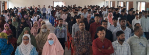 ভোলায় উৎসবমুখর পরিবেশে ৪৭ কলেজে একাদশ শ্রেনির ক্লাস শুরু