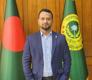স্পিকারের এপিএস সবুজকে ঘিরে অপপ্রচার, বিভিন্ন মহলে প্রতিবাদ