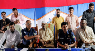 লালমোহনে মাদকবিরোধী জনসচেতনতামূলক মতবিনিময় সভা