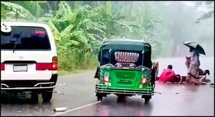 ভোলায় মাইক্রোবাস-অটোরিকশার মুখোমুখি সংঘর্ষে চালকের মৃত্যু