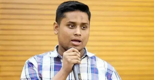 হাসিনা আমলের ব্যাংক নিয়ন্ত্রণের সুযোগ ফেরত আনছে বিএনপি: হাসনাত