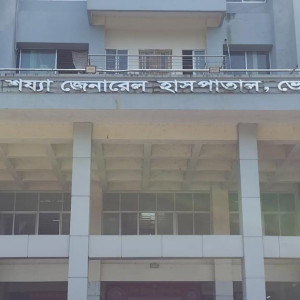 ভোলায় সিএনজির ধাক্কায় একজন নিহত