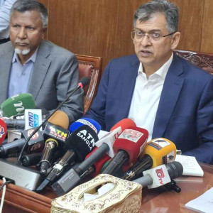 বিসিএস নিয়োগে রাজনৈতিক পরিচয়ে বৈষম্য হবে না: স্বরাষ্ট্রমন্ত্রী