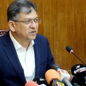 এবার কোনো অনাকাঙ্ক্ষিত ঘটনা ছাড়াই দুর্গাপূজা উদযাপন হয়েছে : স্বরাষ্ট্রমন্ত্রী